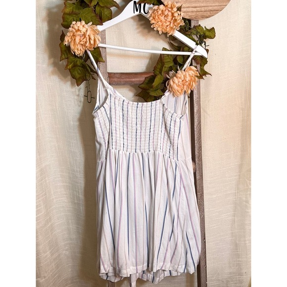 Adorable Striped Light summer Dress size Large - Picture 7 of 12
